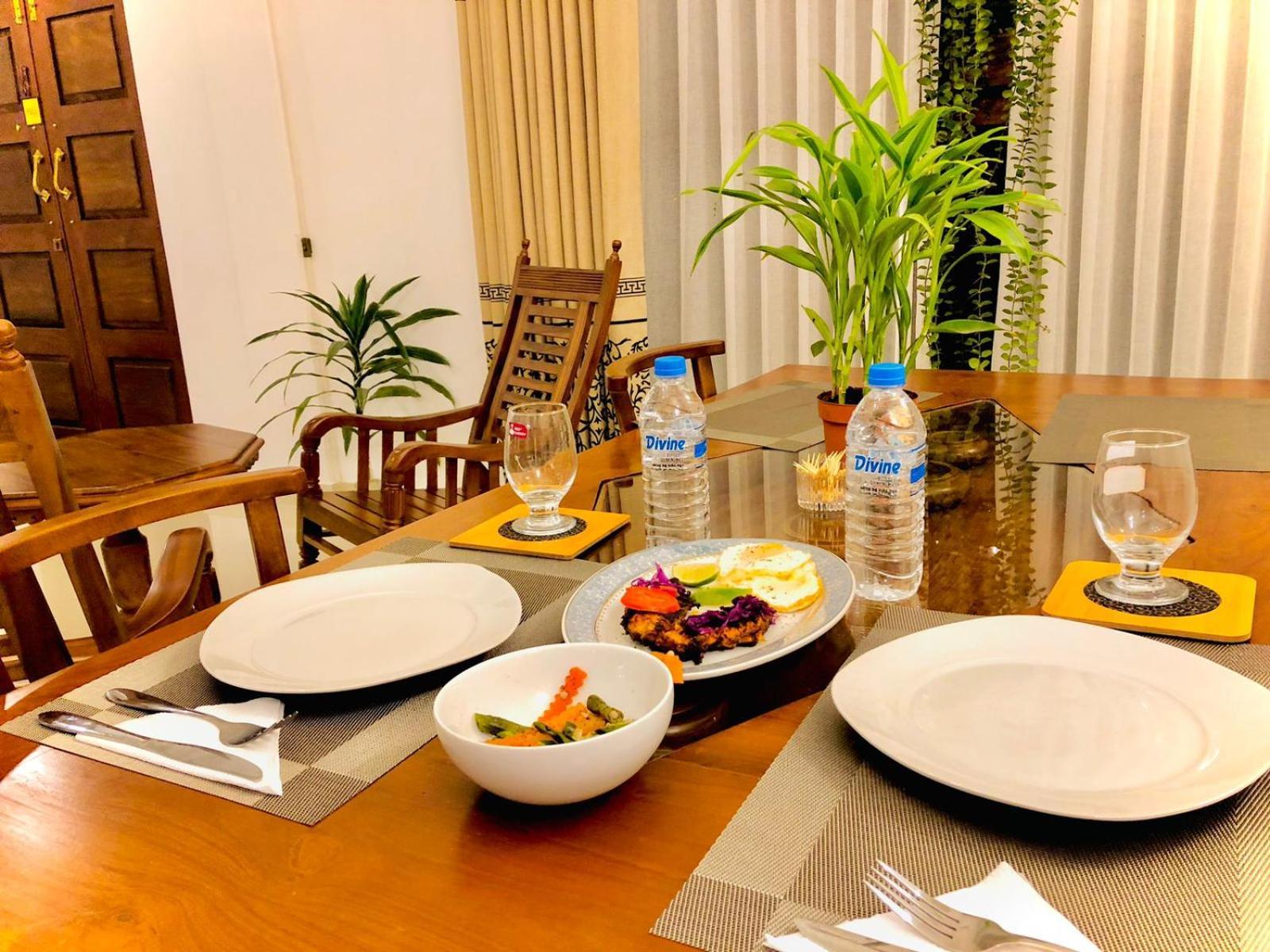 Golden King Residence - Free Pickup From Kandy Railway Station Екстериор снимка
